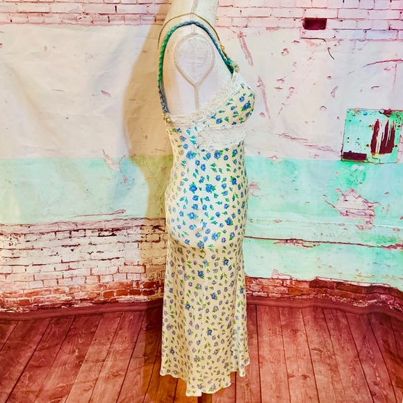 VINTAGE BETSEY JOHNSON UPCYCLED SLIP DRESS - Picture 4 of 7
